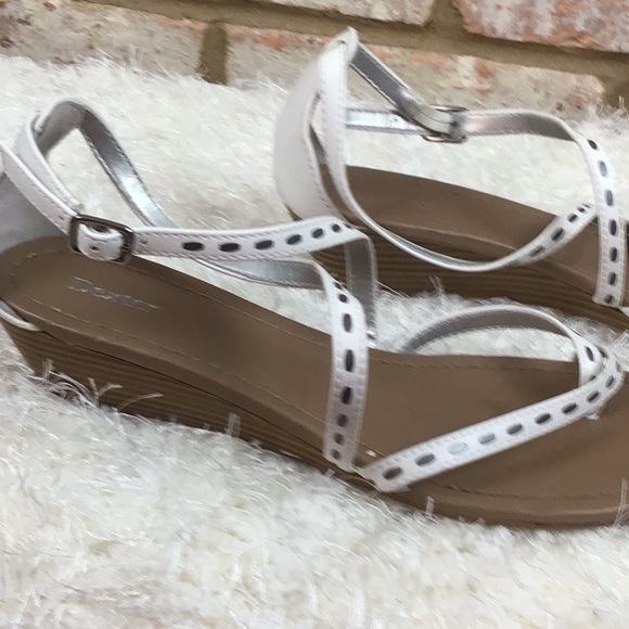 Dexter White Wraptoe Sandals - Picture 2 of 5